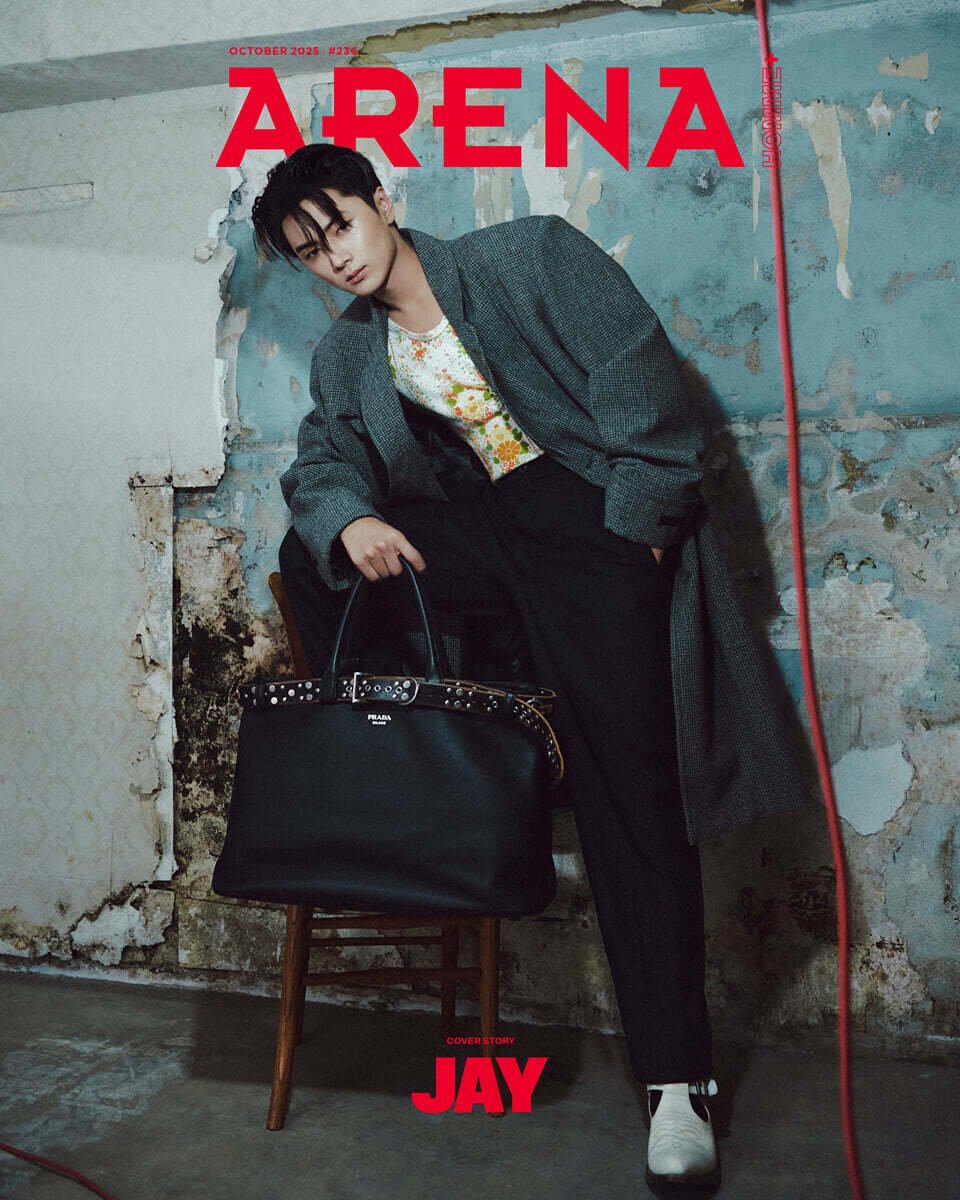 [PRE-ORDER] ARENA HOMME+ KOREA MAGAZINE 2025.10 (COVER : ENHYPEN)