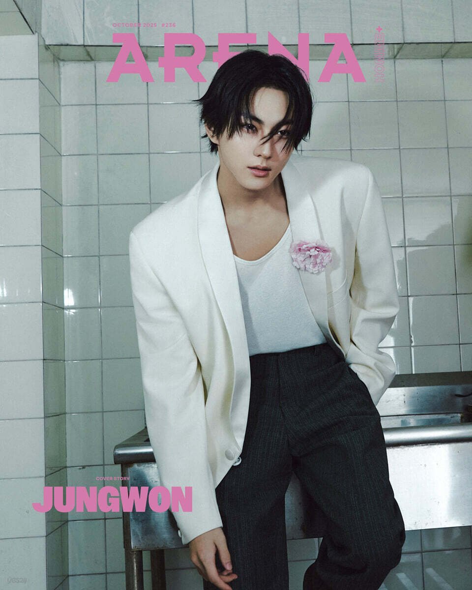 [PRE-ORDER] ARENA HOMME+ KOREA MAGAZINE 2025.10 (COVER : ENHYPEN)
